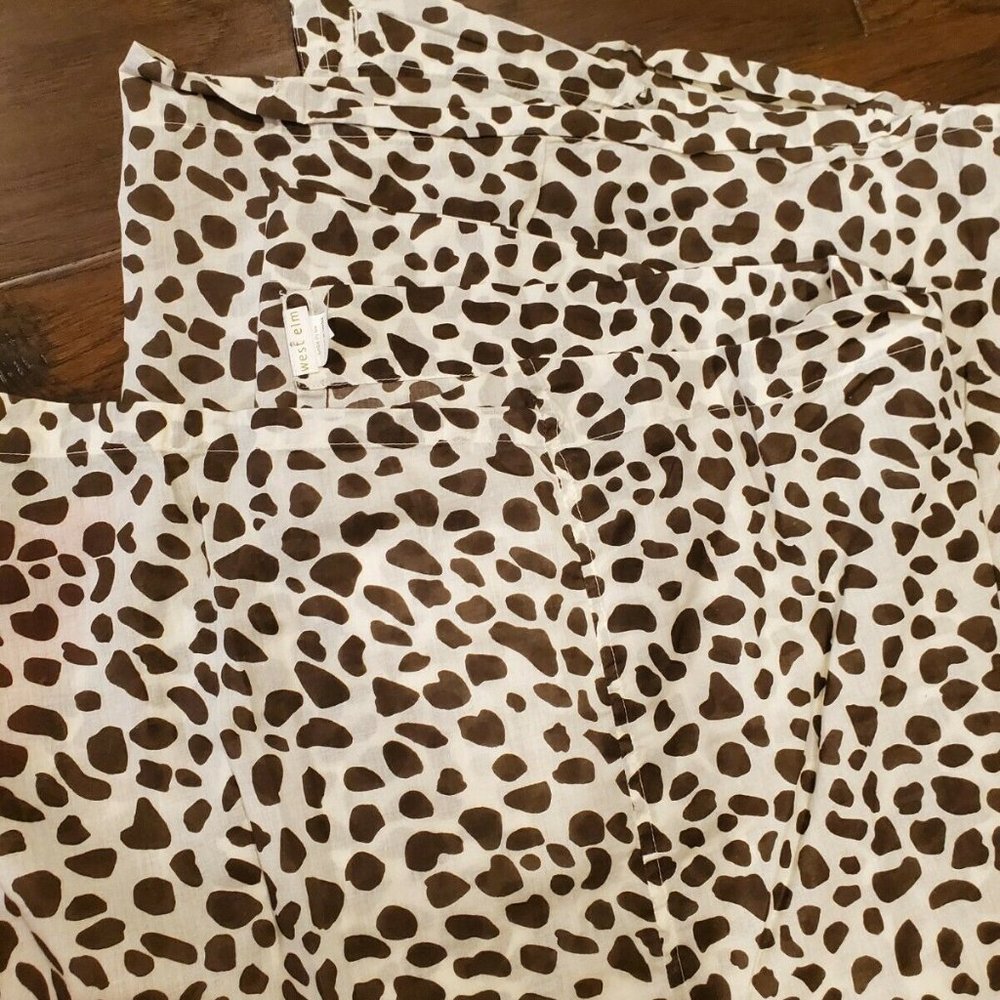 West Elm Shower Curtain 72x74 - In Good Used Condi